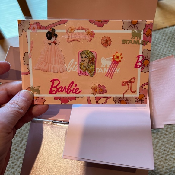 Barbie x Stanley 40oz Quencher Peaches N Cream Limited NEW Box Damage - Picture 9 of 16